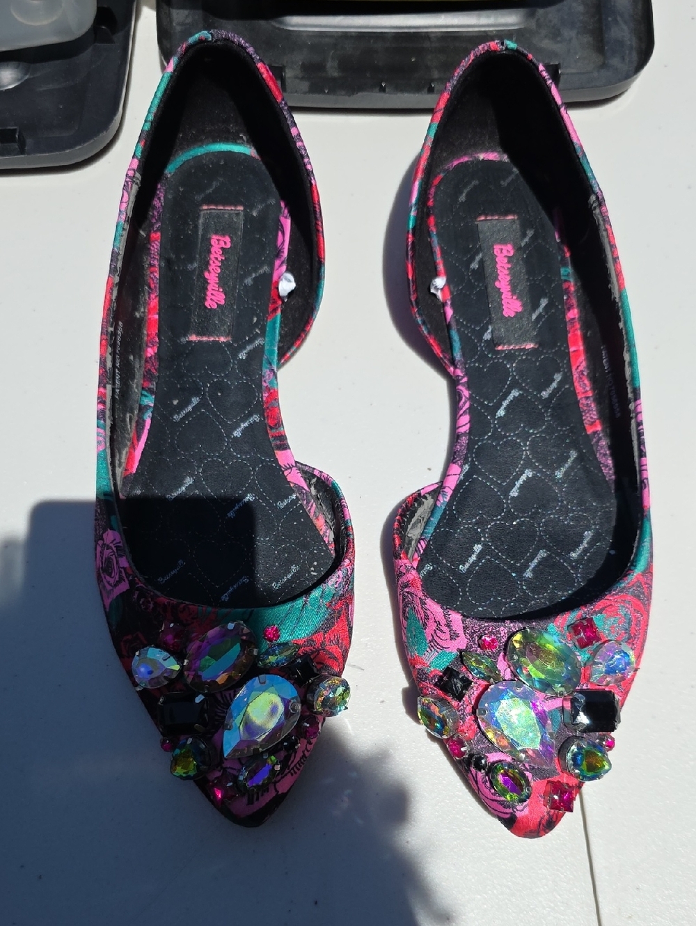 Besty Johnson Multicolor Floral Pointed Toe Flats with Gem Embellishment